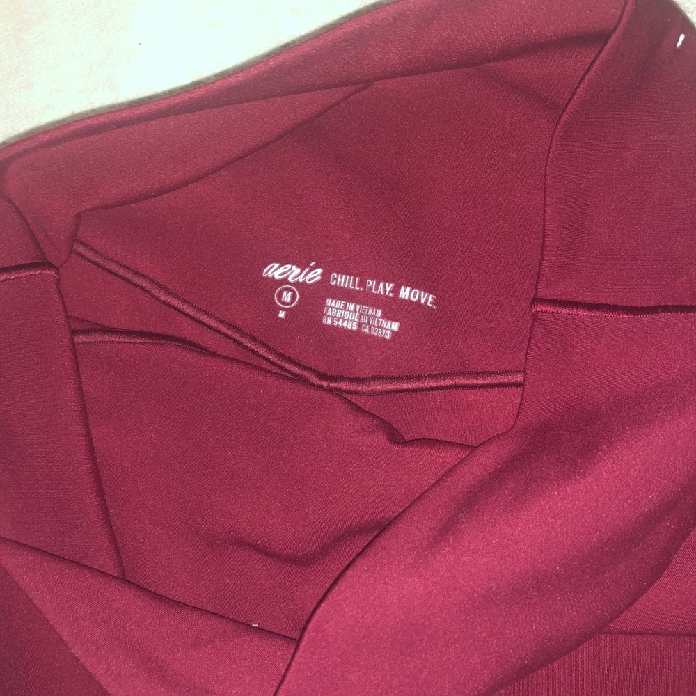 Aerie Chill Play MoveMaroon leggings